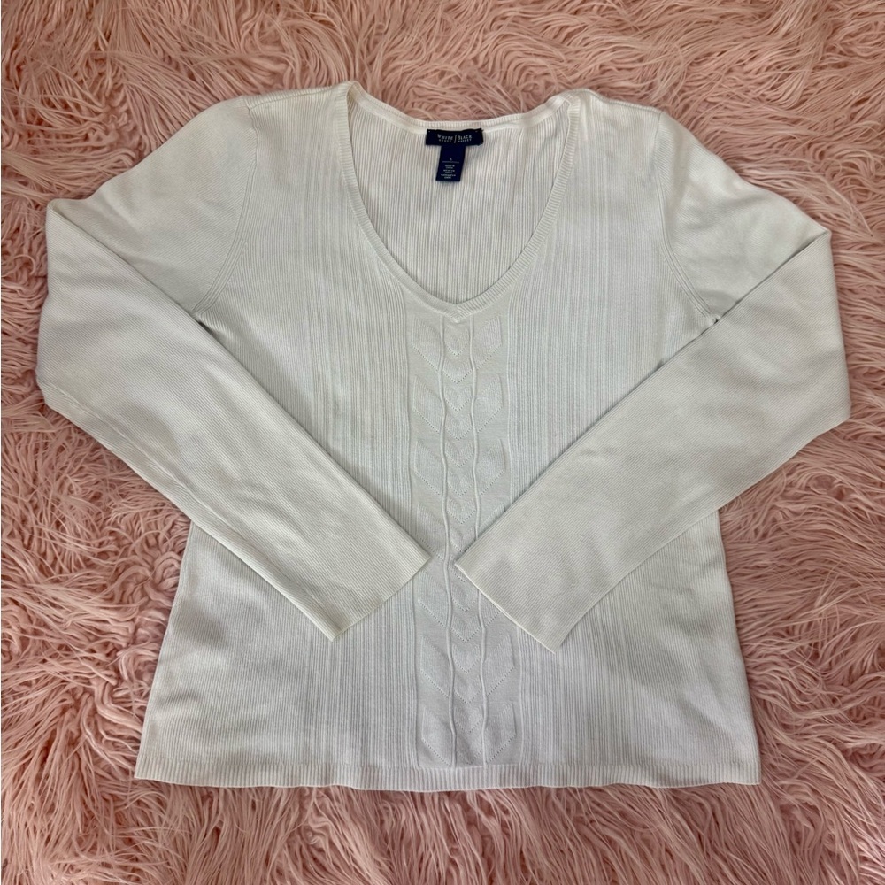 White House Black Market v-neck long sleeve sweater